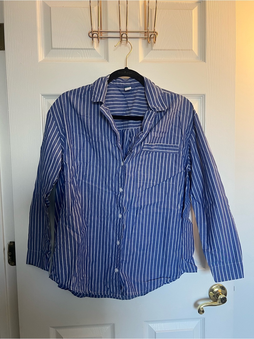 Old Navy Blue Striped Set - Picture 2 of 4